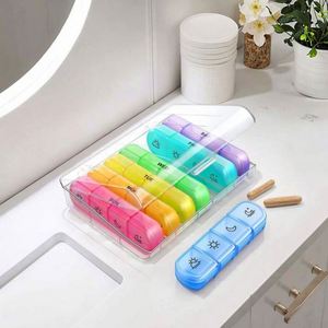 Vente en gros - Organisateur de pilules portable pour 7 jours - Boîte à médicaments de voyage à 4 compartiments - Boîte de rangement en plastique PP - Product Image 2