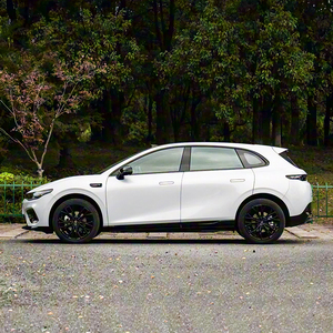 Nuovissimo SUV Compatto Cinese LEAPMOTOR Lafa5 Edizione Comfort 2025 2026, Auto Elettrica a Nuova Energia, Autonomia 501-600km, Motore 150-200kW - Product Image 5