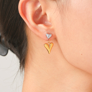Pendientes de Moda con Doble Corazón y Circonita Cúbica, Hipoalergénicos, de Acero Inoxidable, Regalo para Mujer, para Festivales y Banquetes - Product Image 3