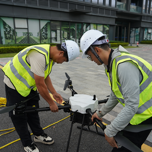 Juisi d15r máy ảnh kép quang điện Bảng điều chỉnh <span class=keywords><strong>Drone</strong></span> 15km hình ảnh Khoảng cách truyền cử<span class=keywords><strong>a</strong></span> sổ rử<span class=keywords><strong>a</strong></span> <span class=keywords><strong>Kit</strong></span> cho xây dựng thân tàu làm sạch - Product Image 2