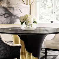 Table à manger familiale de luxe légère, identique à la table la plus vendue, avec cadre en cuivre et acier inoxydable doré pour salle à manger domestique