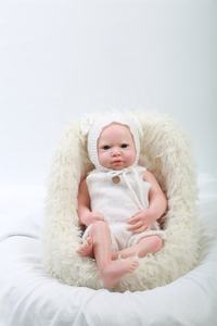 Bareheaded tan verdaderamente encantador suave de la ponderado de silicona vestido Toddle muñeca que mira como A un bebé - Product Image 3