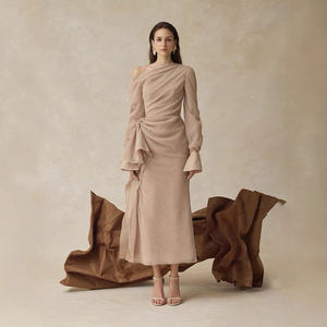 Nouvelle Robe de Soirée Formelle <span class=keywords><strong>Nude</strong></span> 2026 à Épaules Dénudées, Drapée, Manches Cloche, Froncée et Volants, Longueur Midi, pour Fête et Mariage - Product Image 2
