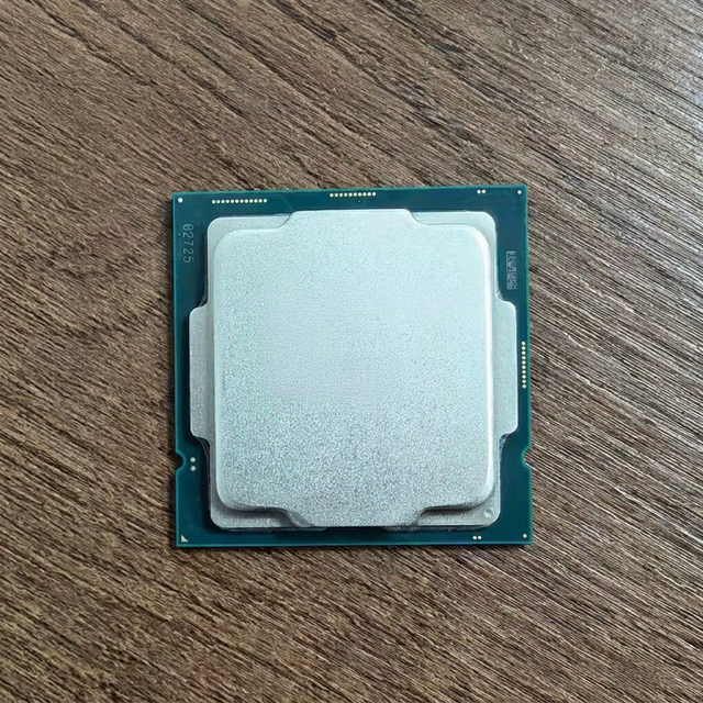 New Pentium Gold G6500 G6400 G6405 G5905 Desktop CPU 4.1GHz LGA1200 Dual Core 4MB 58W UHD Graphics 610 Tray 14nm