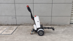 WELIFTRICH Mini Remolcador Eléctrico a Batería de 1.5 Toneladas, 24V/48V, de Plomo-Ácido, para Plantas de Manufactura y Uso Comercial - Product Image 2