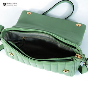 กระเป๋าสะพายไหล่แบบกําหนดเองกระเป๋าสะพายไหล่ผ้าไนลอนเรียบง่ายความจุสูงกระเป๋าสะพายข้างลายทาง - Product Image 6