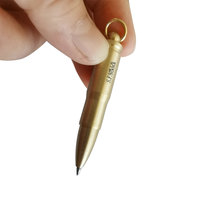 Un bolígrafo de grabado manual en forma de bala con anillo para colgar para grabar en metal