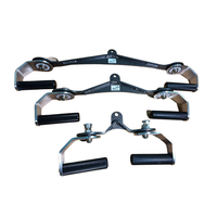 Accessoires de fitness haut de gamme : Poignée de barre pivotante pour lat pulldown et machine de rame assise
