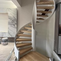 Escalier en colimaçon rotatif en structure métallique compacte pour villa, loft, duplex, appartement personnalisé, café simple, style luxe léger