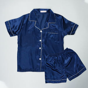 Conjuntos de pijamas de mujer de manga corta de verano al por mayor, conjuntos de ropa de dormir de seda helada - Product Image 2