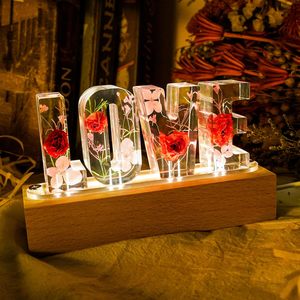 Lampe de nuit LED personnalisée en fleurs séchées, lettre en acrylique personnalisée, décoration de chambre à coucher, cadeau pour <span class=keywords><strong>maman</strong></span>, petite amie, <span class=keywords><strong>anniversaire</strong></span>, Noël - Product Image 2