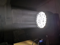 Projecteur LED RGBW 4-en-1 à faisceau circulaire 19x15W Wash Zoom Moving Head DMX512 IP20 5000K pour DJ, discothèque, mariage, bar, fête, éclairage de scène