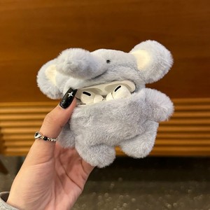 Étui en peluche amusant en forme d'éléphant bleu en fourrure 3D pour <span class=keywords><strong>Airpods</strong></span> <span class=keywords><strong>Pro</strong></span> 3/<span class=keywords><strong>Pro</strong></span> 2/<span class=keywords><strong>Pro</strong></span>, pour <span class=keywords><strong>AirPods</strong></span> 1/2/3/4 - Product Image 1