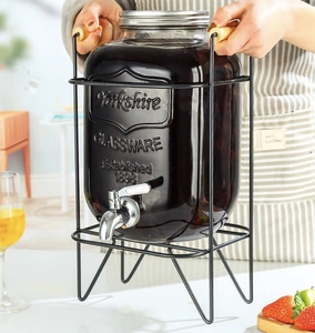Le MEILLEUR grand pot en verre de 2 gallons avec robinet + cadre pour les fêtes, les banquets : parfait pour les rassemblements d'automne, le cidre, la <span class=keywords><strong>sangria</strong></span> - Product Image 3