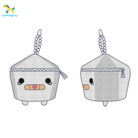 Personnalisé à la mode mignon vent OEM ODM demi-ouvert vêtements Eco noix de coco accessoires confortable clé pendentif noix de coco poupée pendentif