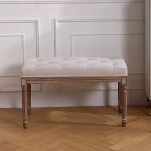 Tabouret en bois élégant avec siège rembourré à motif capitonné, rehausse l'esthétique de votre salon <span class=keywords><strong>ou</strong></span> de votre chambre - Product Image 5