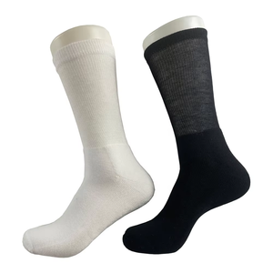 غير ملزمة فائقة النعومة الخيزران فضفاضة تنفس الجوارب قبضة للديوكسين للرجال والنساء - Product Image 5