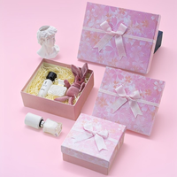 Coffret cadeau coréen à succès, nouveau design, boîte en papier rose, sac pour rouge à lèvres, parfum, sérum pour la peau, matériaux recyclés