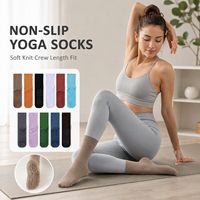 Chaussettes de yoga fines antidérapantes, chaussettes de Pilates professionnelles à adhérence, chaussettes de sport en coton mi-mollet pour massage des pieds, danse, fitness et usage domestique