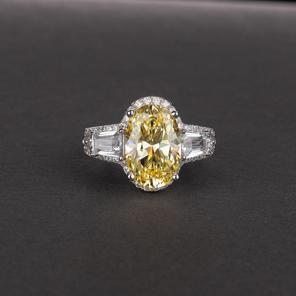 สีเหลือง