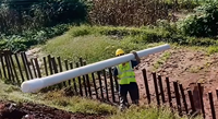Poteau utilitaire ignifuge en PRV, poteau électrique composite en PRV pour environnements à haute température et arides