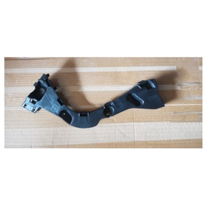 Pièces de voiture d'origine F1EB17E850BB Support de pare-chocs arrière-côté droit pour ford Focus <span class=keywords><strong>MCA</strong></span> Sedan - Product Image 2