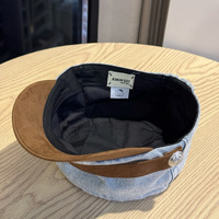 Gorra ecuestre de mezclilla para mujer, estilo vintage, con visera suave y ajuste cómodo para equitación, actividades al aire libre y uso diario.