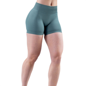 Shorts de sport de compression sans couture pour femme, style cycliste, avec logo personnalisé du fabricant DFY, pour la gym, le fitness et le yoga. - Product Image 5
