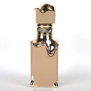 Le nouveau parfum pour femmes Eclaire est de haute qualité et possède un parfum longue durée. C'est un parfum arabe à 15 % de composition arabe - Product Image 4