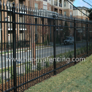 Mạ kẽm đục lỗ kẽm thép <span class=keywords><strong>picket</strong></span> hàng rào tấm thiết kế với bài vườn kim loại thép carbon thấp cổng hàng rào Philippine - Product Image 6