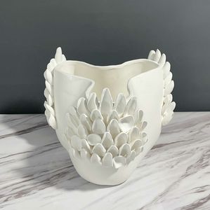 Vase à fleurs en porcelaine blanche Angel's Wing Contemporary Matt Glaze Ceramic pour la <span class=keywords><strong>d</strong></span>écoration de la maison et du mariage Modern Flower Arrangement - Product Image 2