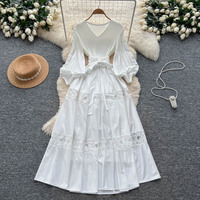 Robe décontractée élégante pour femmes, col en V, manches longues bouffantes, dentelle patchwork, coupe trapèze, avec ceinture à la taille, pour un usage quotidien