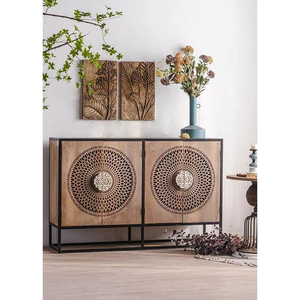 Buffet en bois décoratif, fabriqué à la main avec des sculptures florales complexes et de larges armoires de rangement pour salle à manger - Product Image 3