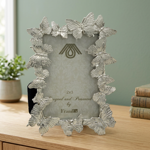 Cadre photo en alliage de zinc Marufung HOME DECORATION SILVER BUTTERFLY 2X3 (7,5 cm x 10,4 cm) 1,3 cm d'épaisseur, boîte blanche - Product Image 2