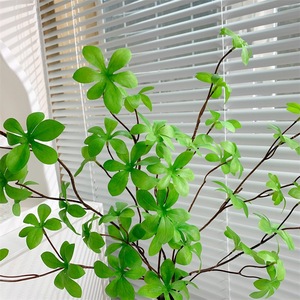 Plante artificielle Pieris japonica Muyu Chronicles, fleur en soie, branche unique, fleur décorative pour mariage et décoration intérieure - Product Image 4