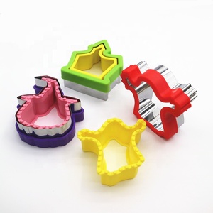 Moules à biscuits Sandwich Decruster pour enfants, citrouille et <span class=keywords><strong>chauve</strong></span>-<span class=keywords><strong>souris</strong></span> - Product Image 5