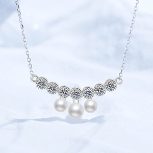 Collana in Argento Puro S925 con Perle Naturali e Moissanite VVS, Gioiello Moderno Personalizzato per Regali Aziendali - Product Image 3