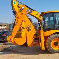 Retroexcavadora Usada JCB 3CX, Excavadora Dos en Uno, Cargadora Agrícola con Motor y Bomba, Carga Nominal de 3169 kg, Potencia de 68 kW