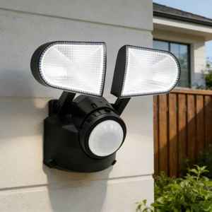 Lámpara de Pared LED de Alta Calidad IP44 de 24 W con Sensor de Movimiento para Seguridad en Garajes, Estacionamientos y Patios, con 2 Cabezales - Product Image 1