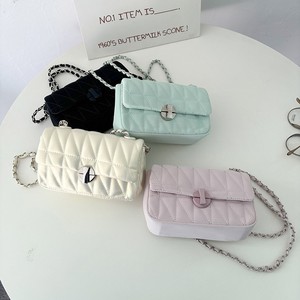 Sac à main matelassé rose minimaliste à motif losanges, petit sac carré à bandoulière avec chaîne, sac couvert de couleur unie pour femme - Product Image 2
