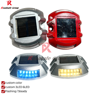 Meilleure vente : Balise de circulation <span class=keywords><strong>solaire</strong></span> 3LED 6LED, type œil de chat, clignotante, pour marquage routier et signalisation d'avertissement - Product Image 1