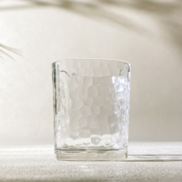Verre à whisky carré transparent à texture martelée pour les boissons alcoolisées, bar, vaisselle classique pour la maison et l'hôtellerie