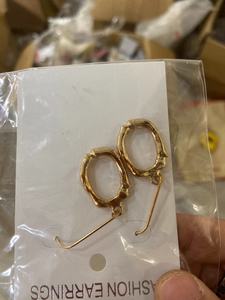 1kg 80-150個バルクイヤリング義烏工場卸売直接ミックス販売重量ランダムミックス安い良質低価格ジュエリー