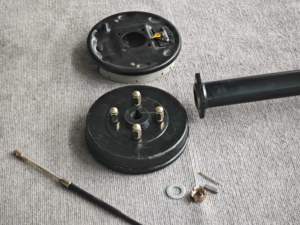 Essieu arrière de moto à trois roues Power <span class=keywords><strong>Booster</strong></span> king Tricycle différentiel Essieu arrière avec freins à disque Transmission robuste - Product Image 5