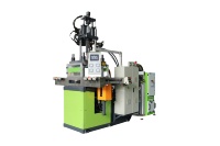 Machine LSR en silicone liquide