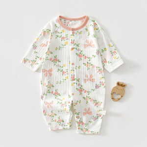 Body de Bebé de Manga Larga de Algodón, Mono de Verano Unisex con Estampado Floral - Product Image 1