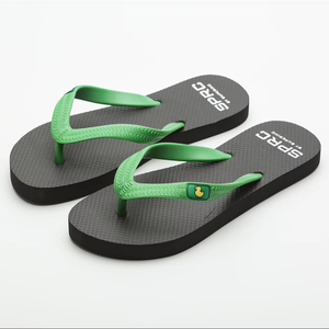 Chanclas al por mayor, sandalias, zapatillas negras para hombres, chanclas informales de verano de Pvc, zapatillas planas, zapatos deslizantes - Product Image 1