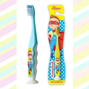 Venta al por mayor lindo dibujos animados antideslizante mango logotipo personalizado niños manual niños cepillo de dientes