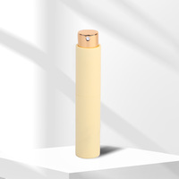 Atomiseur de parfum de voyage mini rechargeable ODM OEM, flacon de parfum vide personnalisé, flacon en plastique à visser avec pulvérisateur buccal