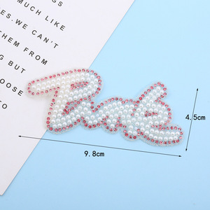 Transferts thermocollants en lettres avec strass <span class=keywords><strong>et</strong></span> perles, motifs thermocollants pour la décoration de vêtements DIY - Product Image 3